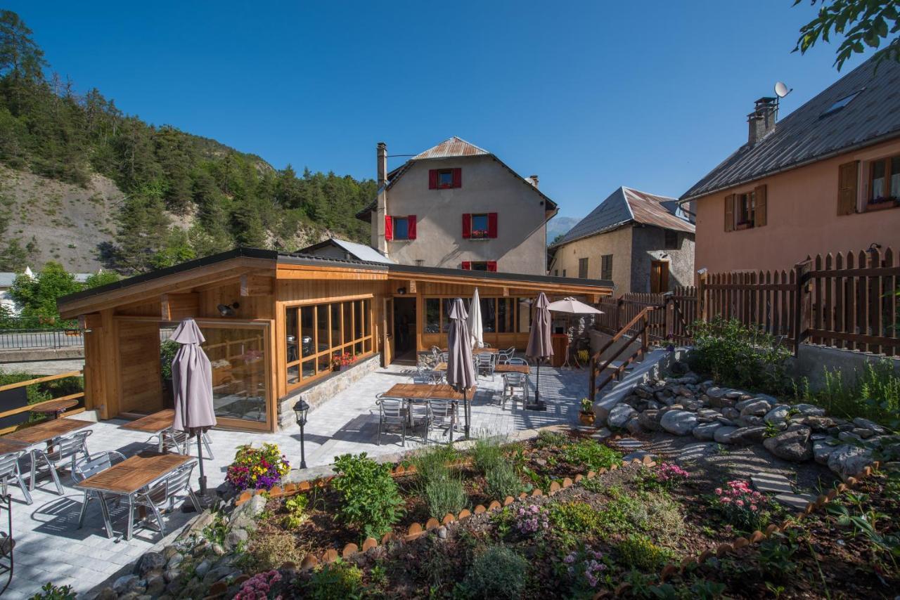 Du Bachelard Hotel 2*