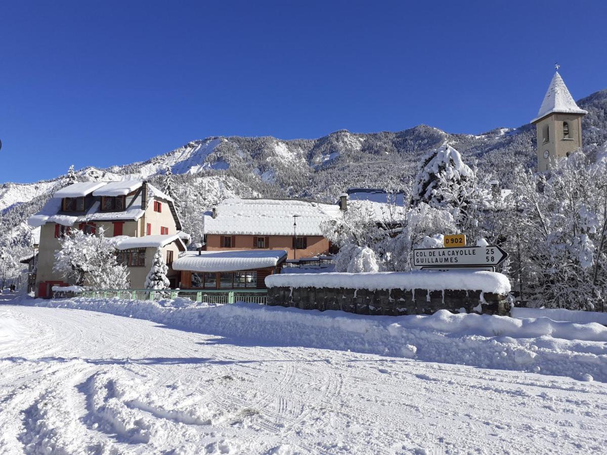 Du Bachelard Hotel 2*